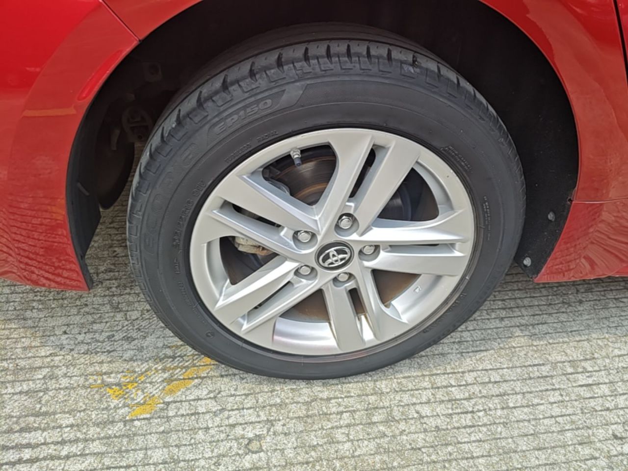 Levin 2021 185T CVT Luxury photo 3