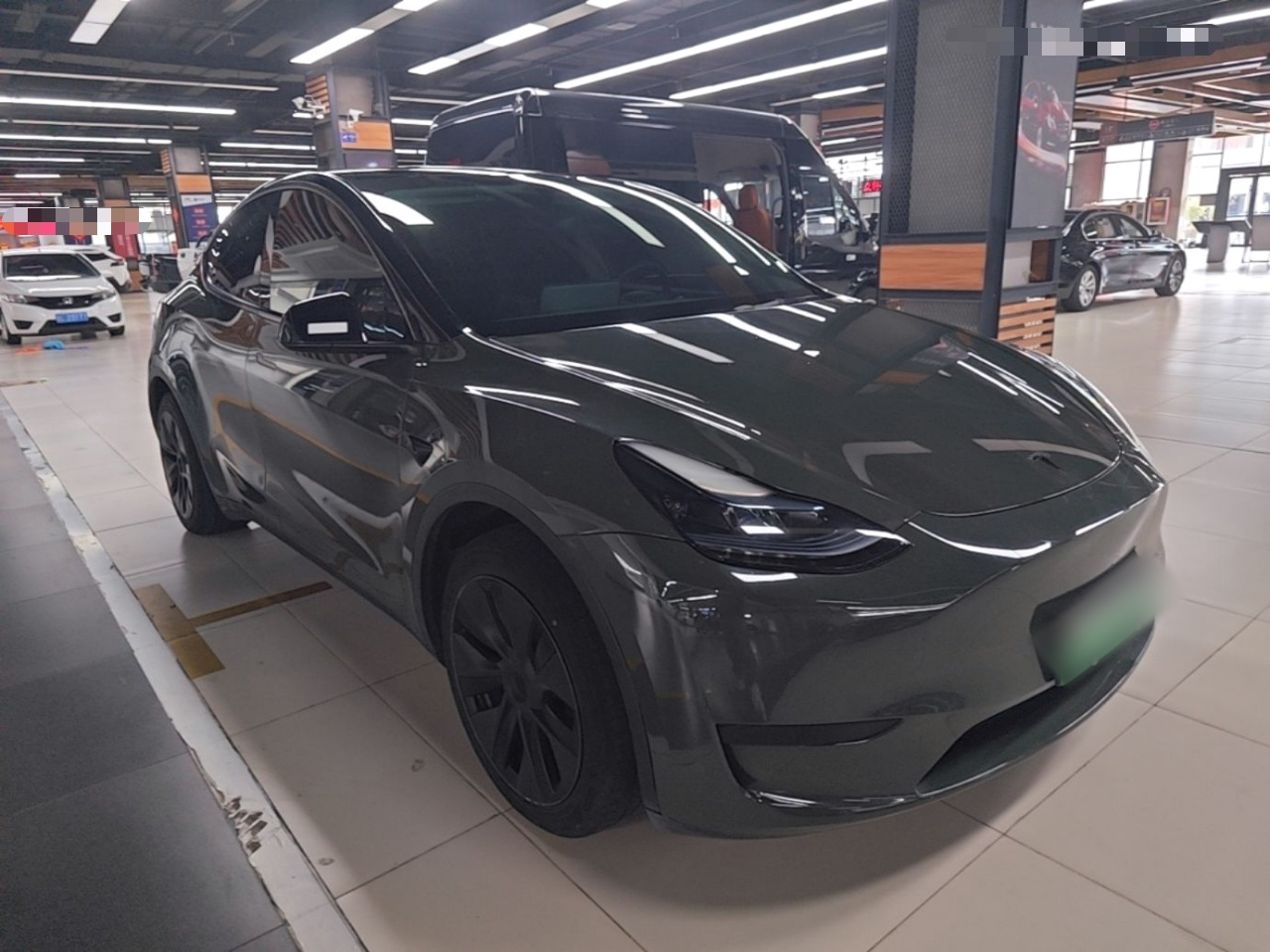 Model Y 2024 RWD photo 5