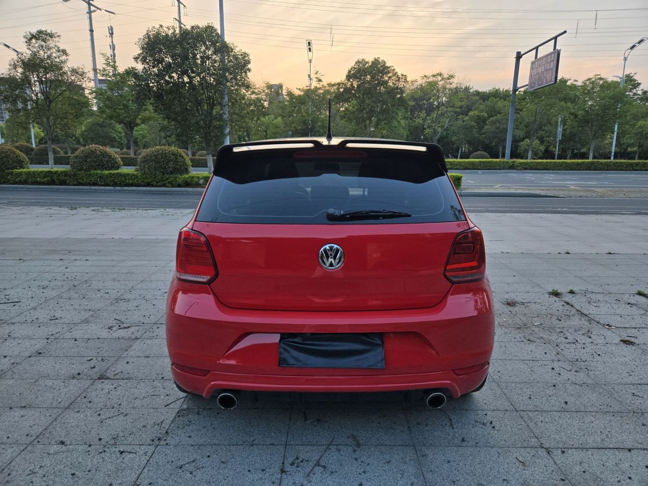 Polo 2016 1.4L MT photo 4