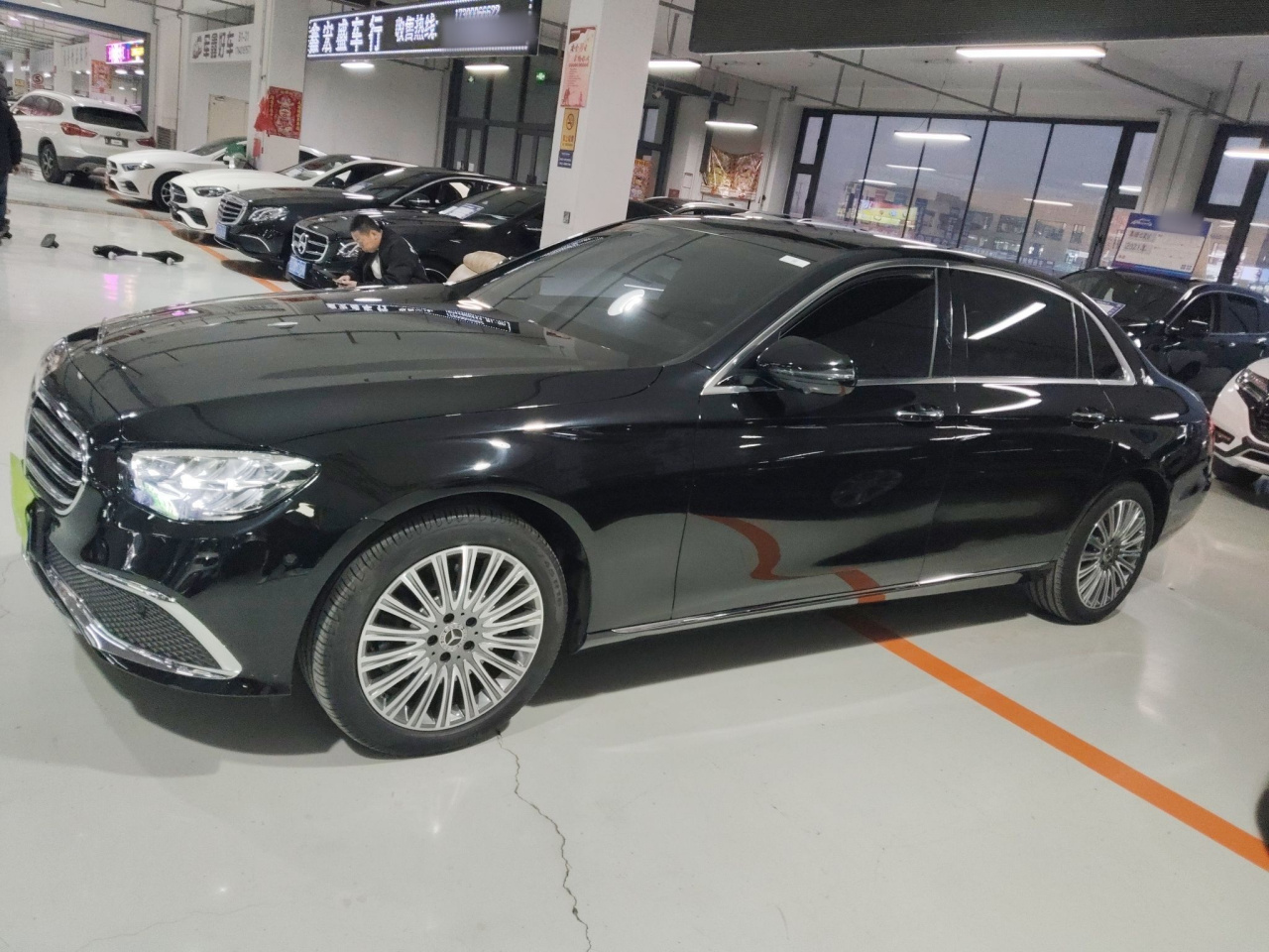 E-Class 2023 E 300 L Luxury photo 4
