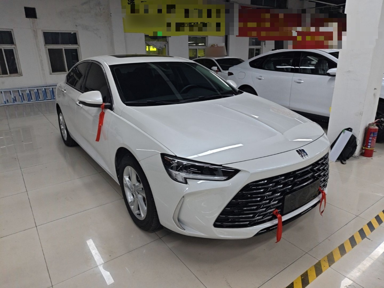 Regal 2024 Facelift 25T photo 3