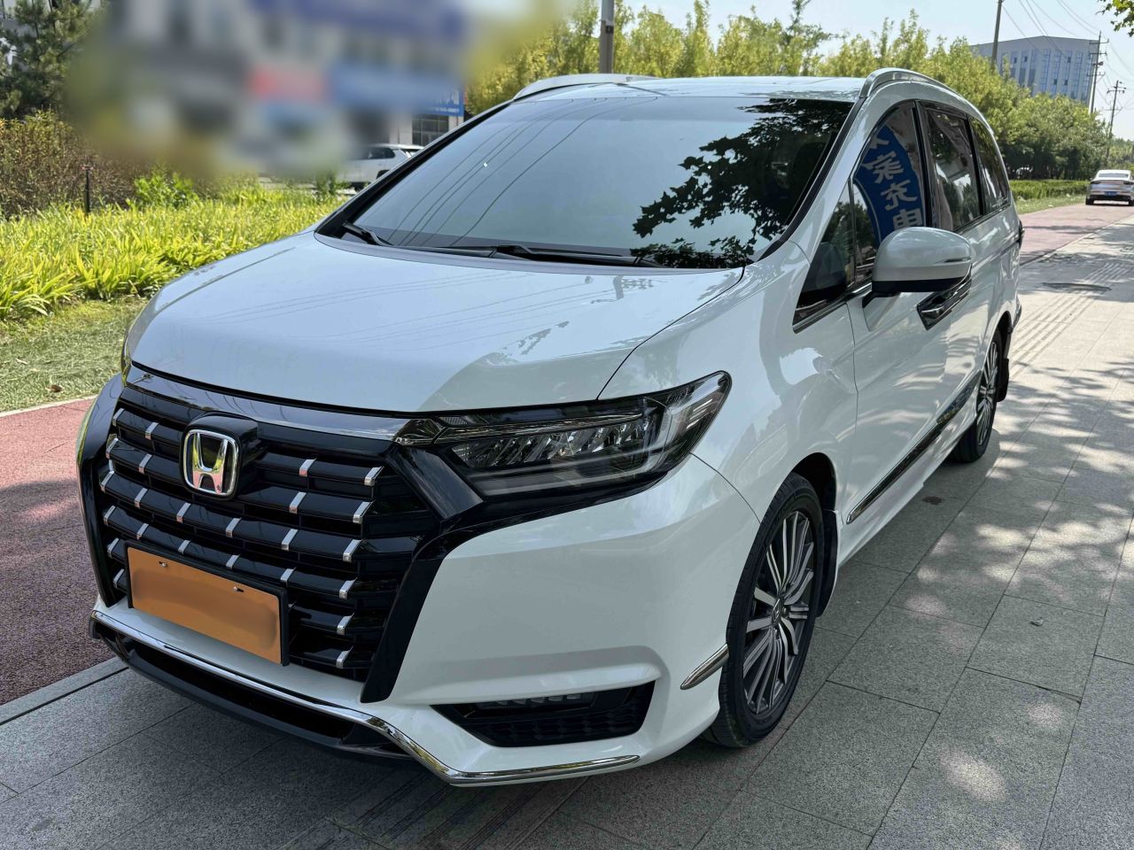 Elysion 2022 2.0L e:HEV Classic