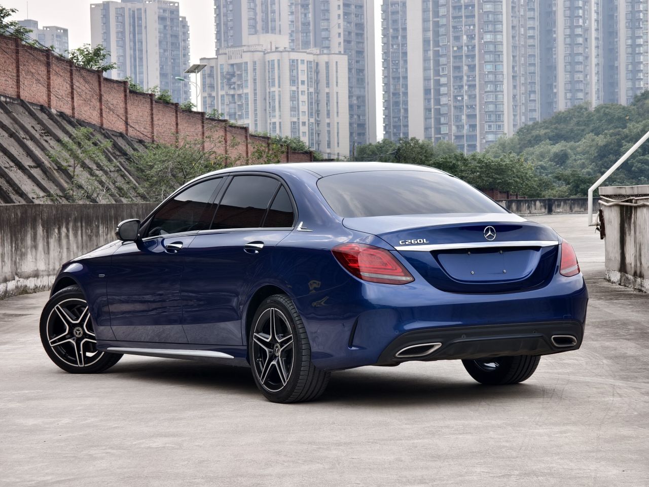 C-Class 2021 C 260 L Sport Starlight Edition photo 3