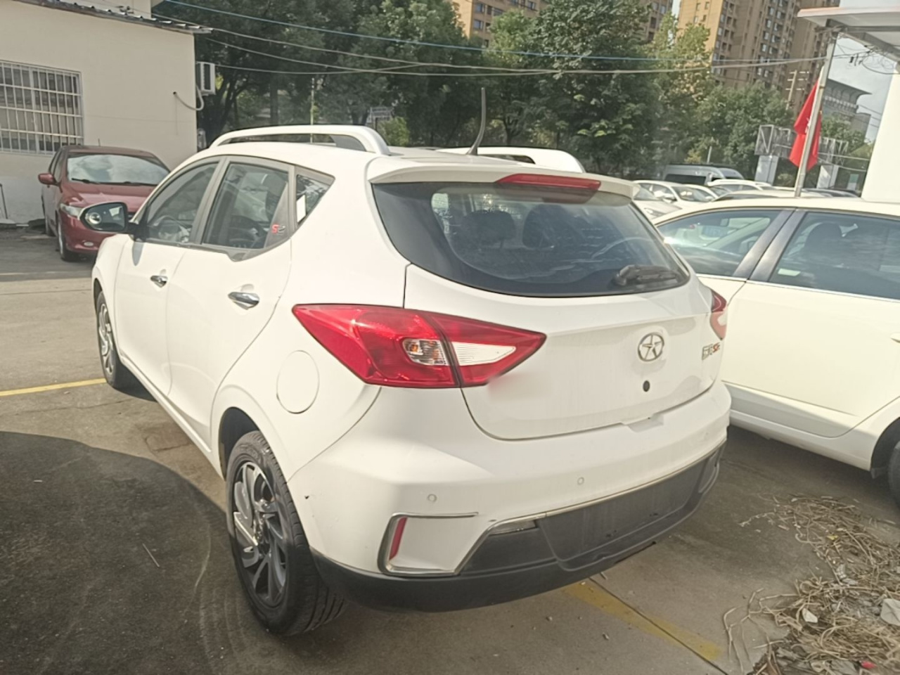 JAC Refine S2 2015 1.5L MT Luxury photo 4