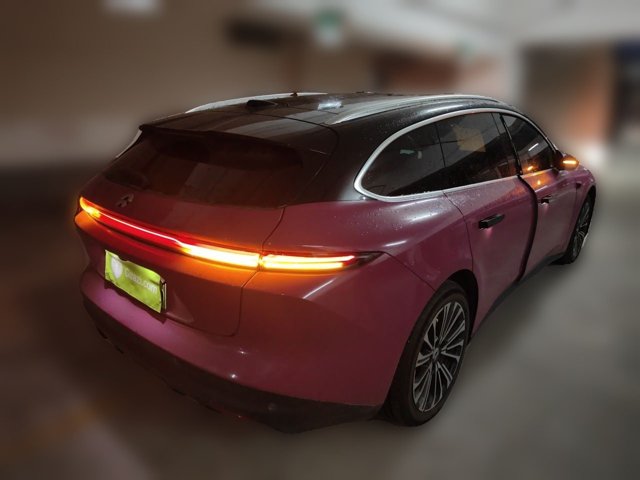 ET5T 2024 75kWh Touring photo 4
