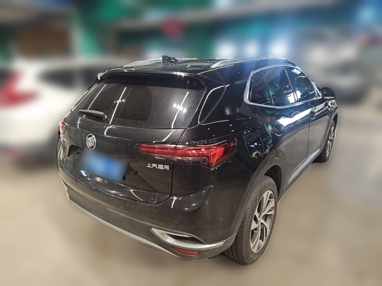2022 Envision S 652T RWD Luxury photo 4
