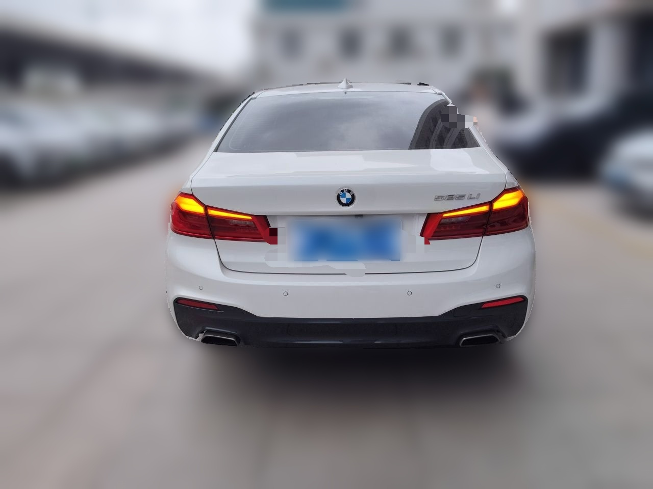 5 Series 2019 525Li M Sport Package photo 3