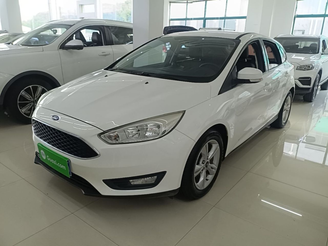 Focus 2017 Hatchback 1.6L AT Comfort