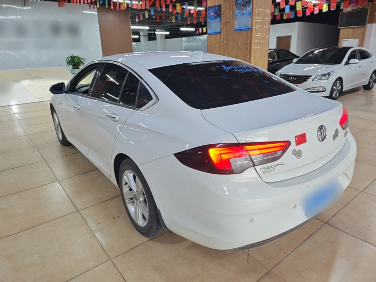 Regal 2019 20T Elite China VI photo 4