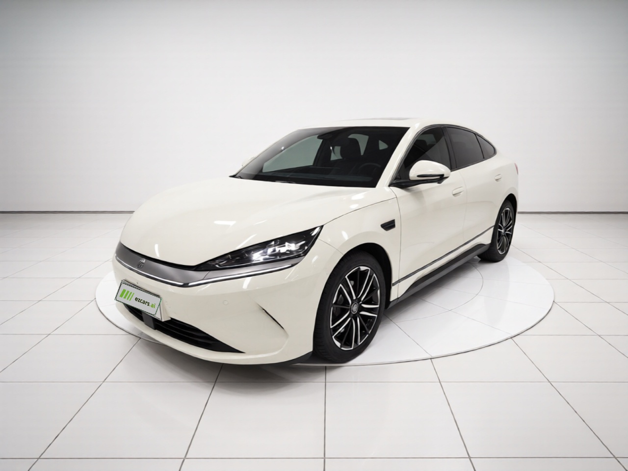 Qin L 2025 EV 545KM Excellence