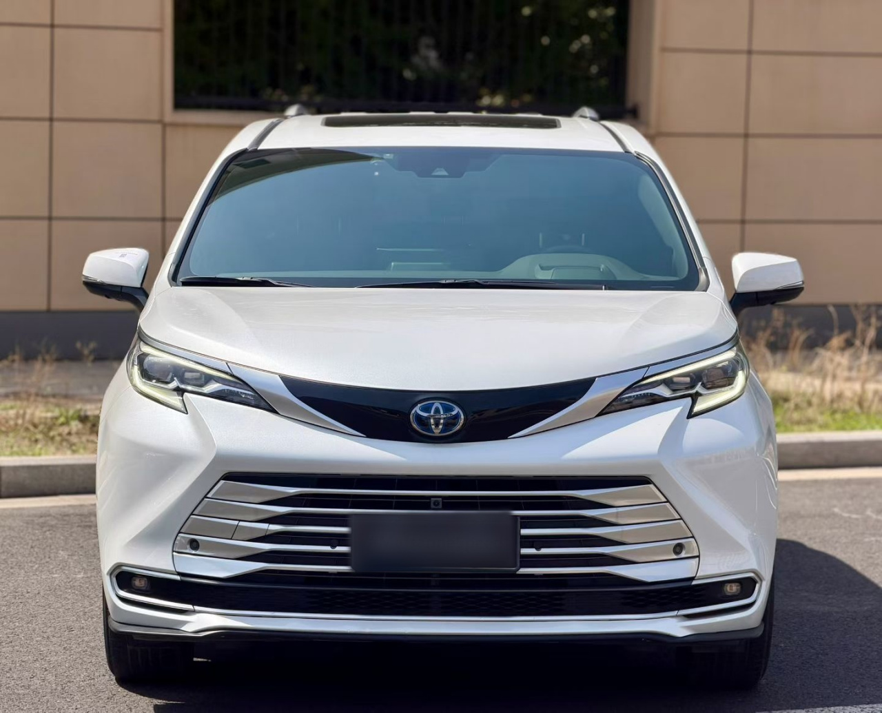 Sienna 2021 2.5L Hybrid Platinum photo 4