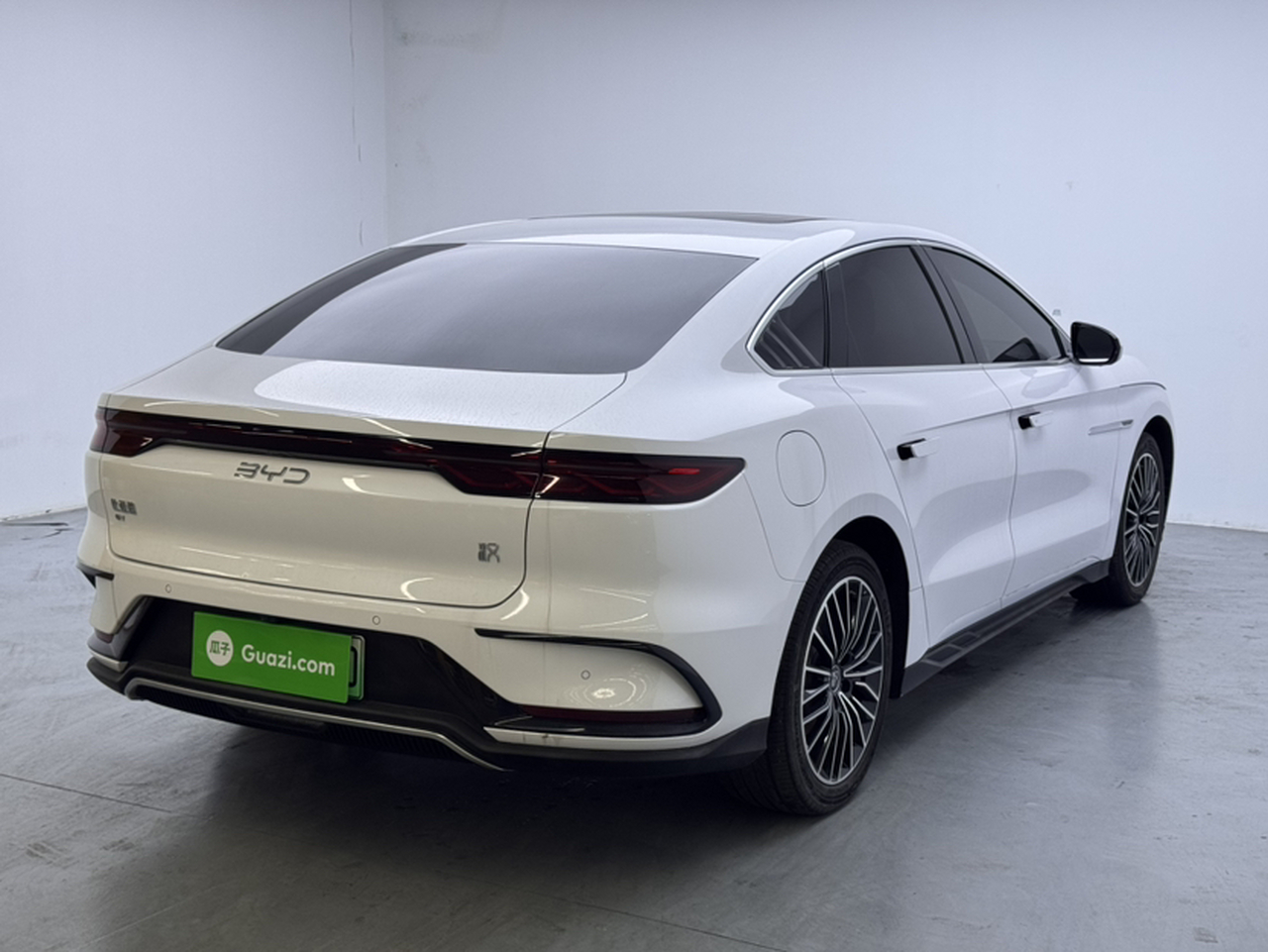 Han 2023 EV Champion 506KM FWD Premium photo 4