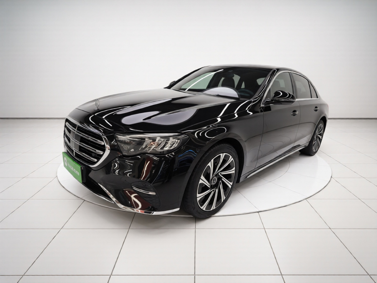 E-Class 2025 E 300 L Luxury