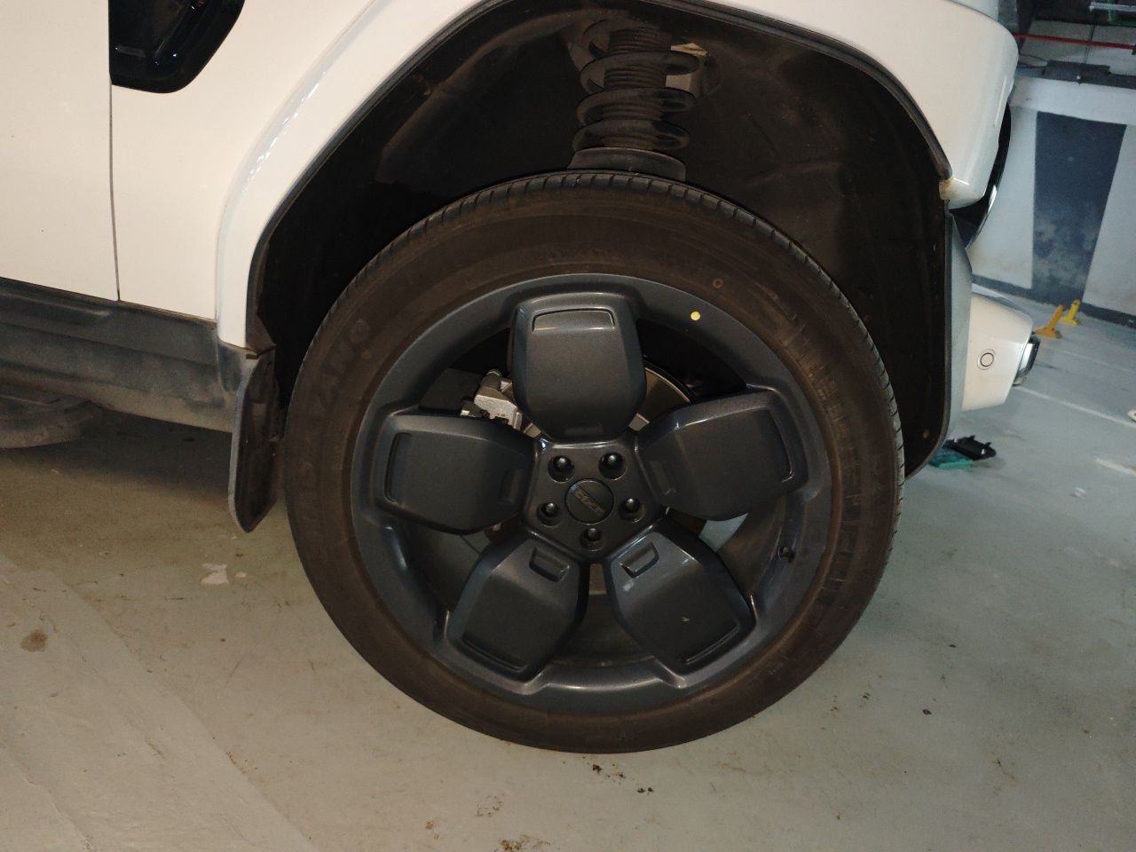iCAR-Class V23 2025 501 AWD ADAS photo 5