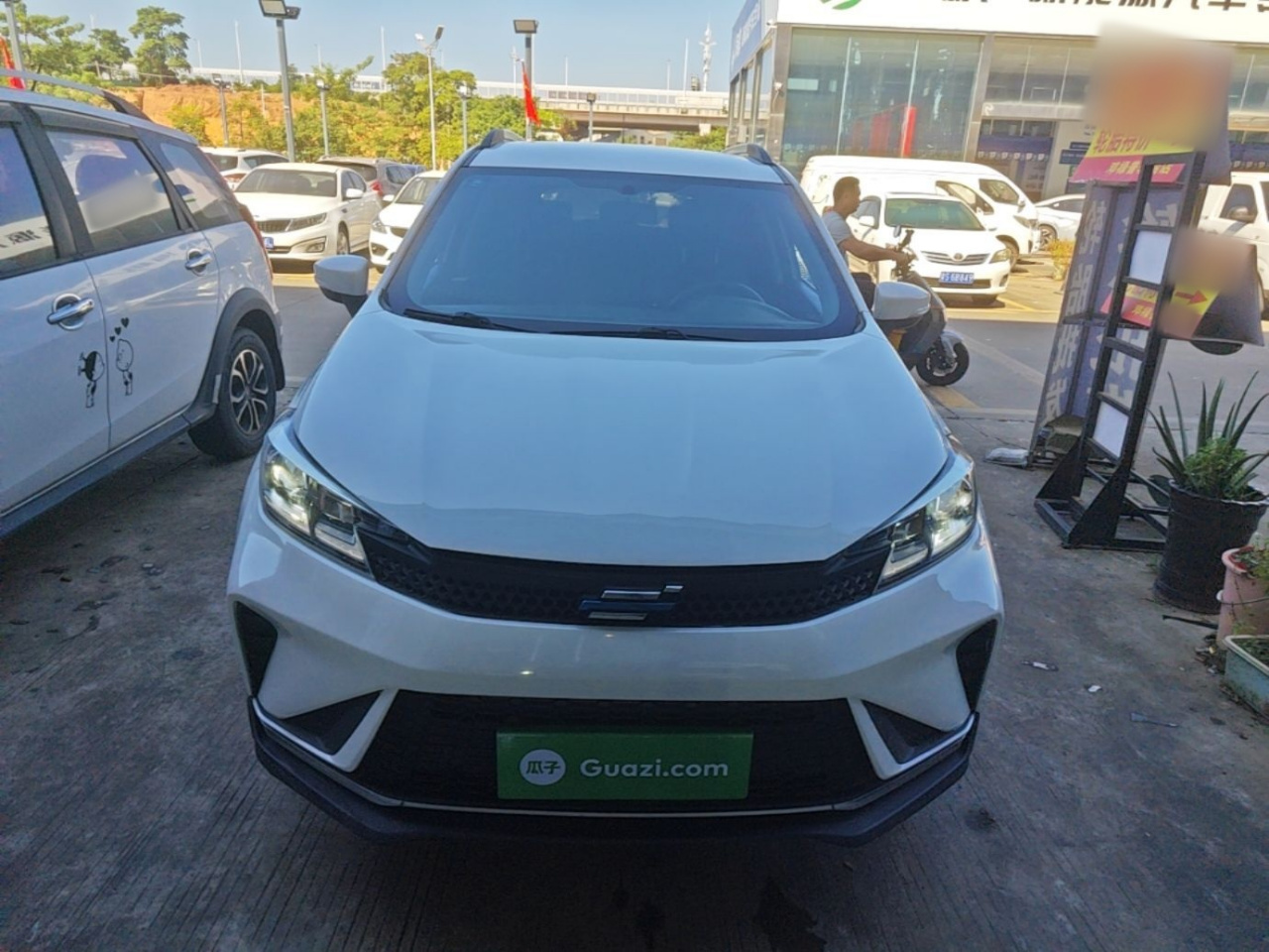 3 2019 1.5L AT photo 2