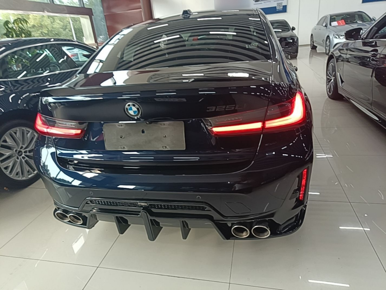 3 Series 2024 325Li M M Sport Night Package photo 3