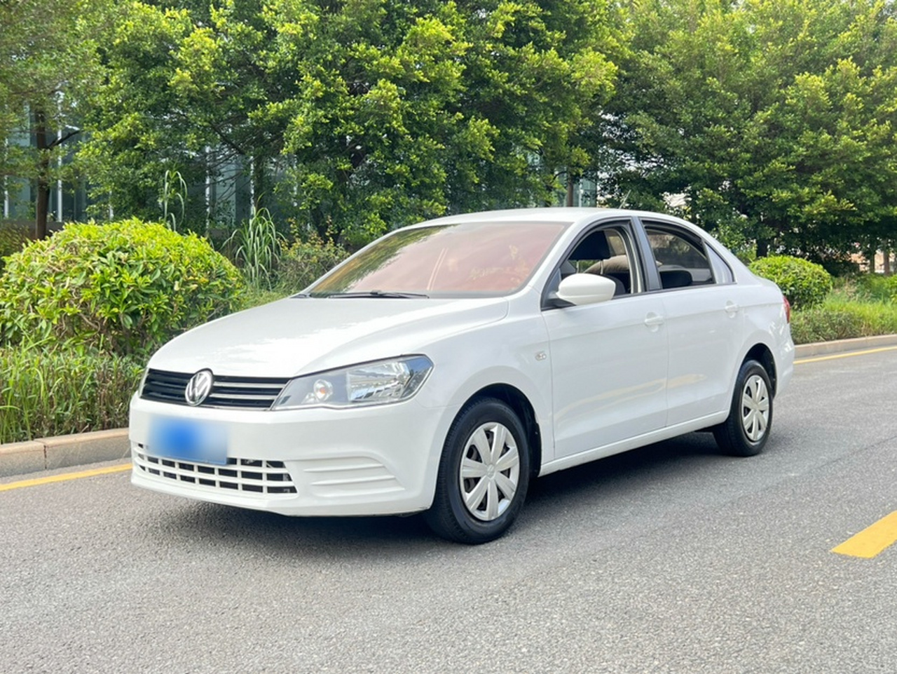 2015 1.4L MT Fashion