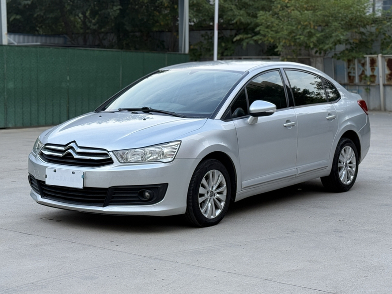 2013 Sedan 1.6L AT