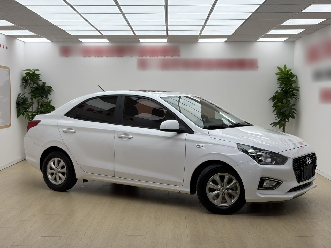 Verna 2017 1.4L MT China V photo 3
