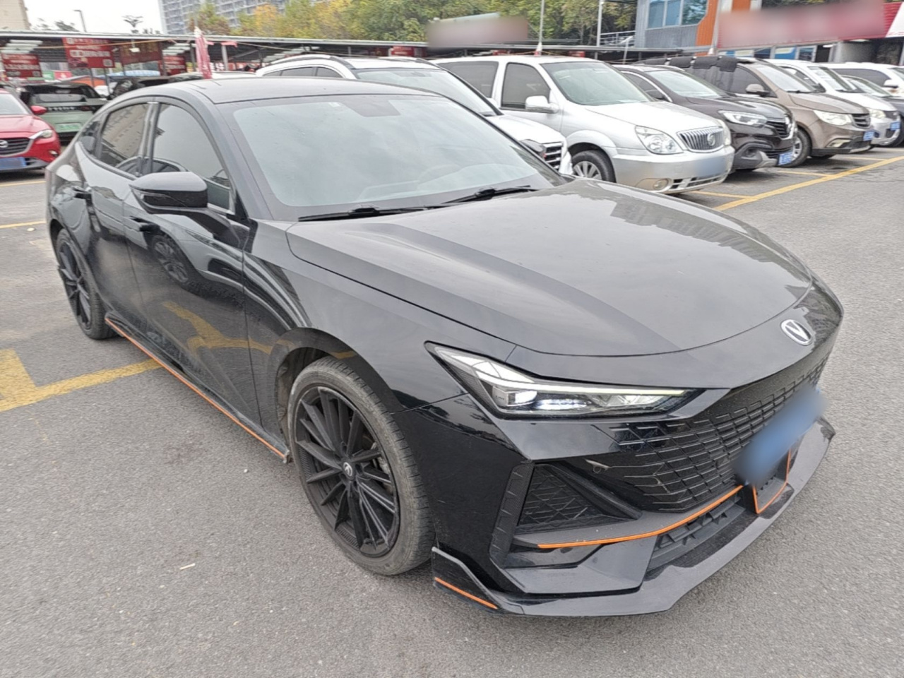 UNI-V 2022 1.5T Sport photo 3