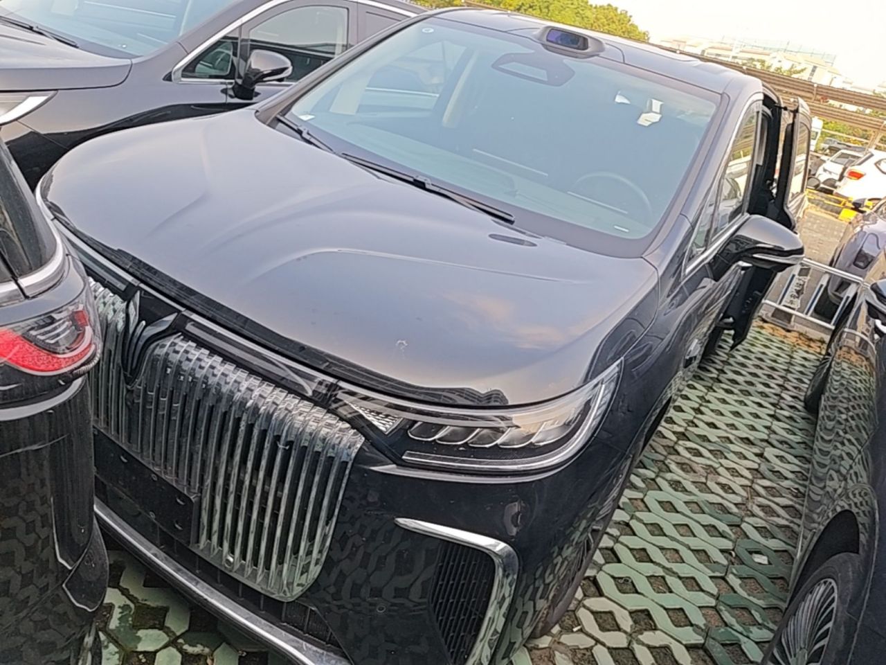 Voyah Dreamer 2026 PHEV Qiankun Ultra