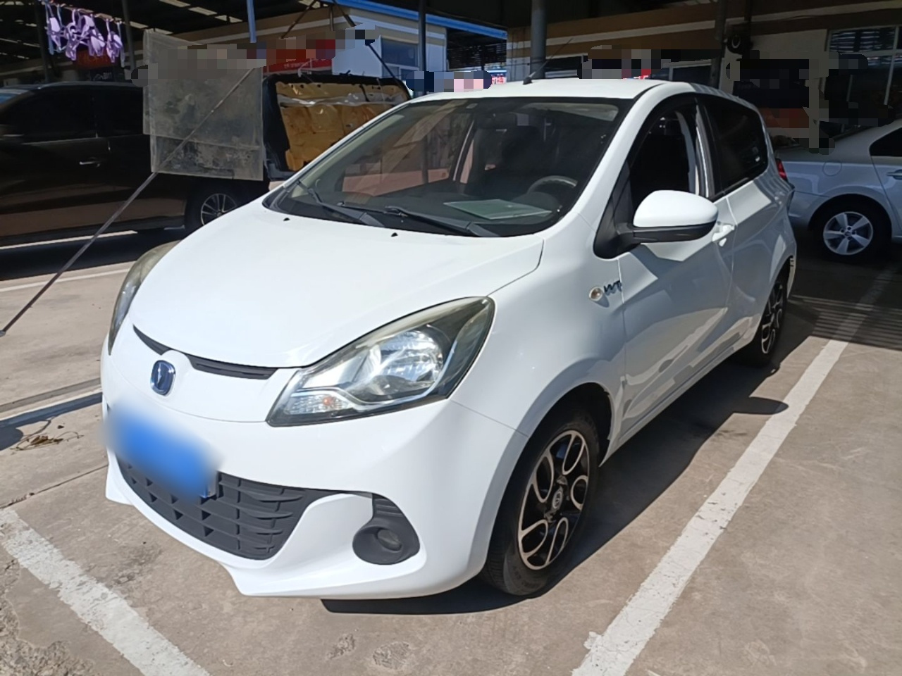 Benni 2015 1.4L MT Premium China V