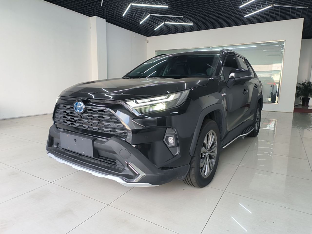 RAV4 2024 Hybrid 2.5L E-CVT RWD Elite Plus