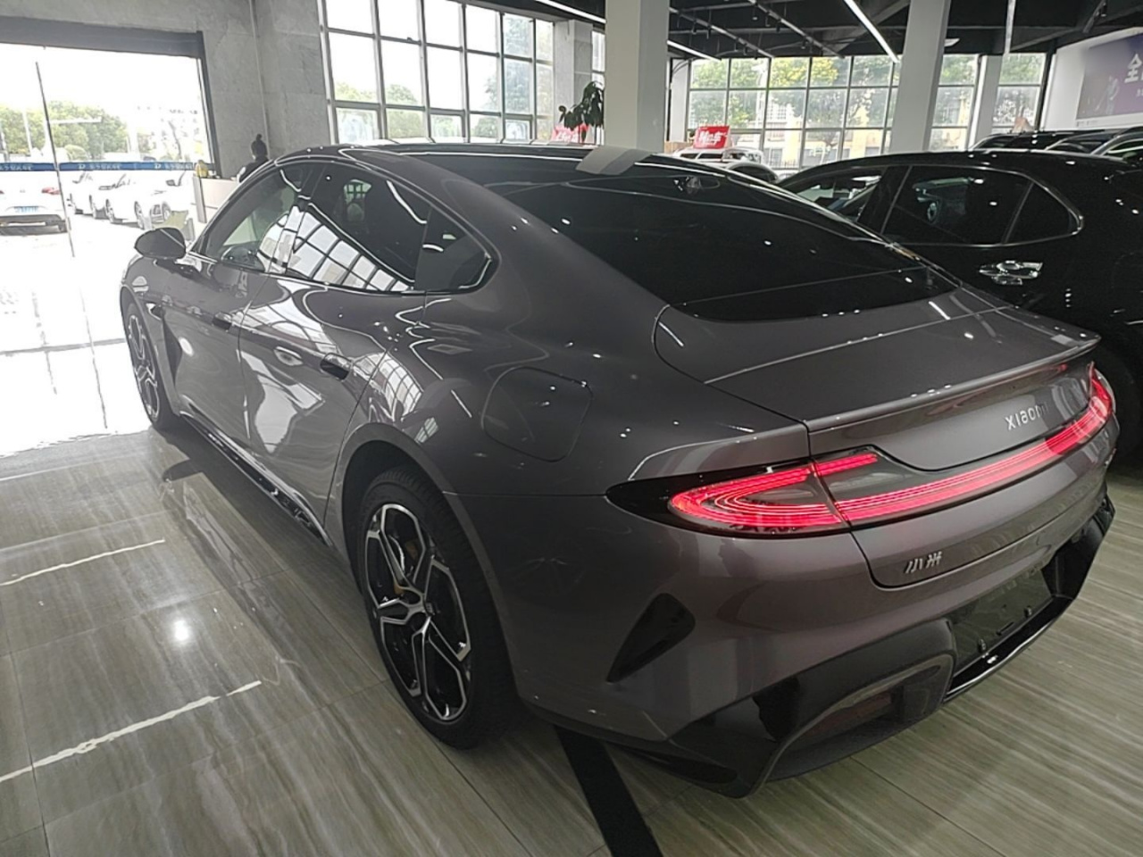 Xiaomi SU7 2024 AWD Extended Range High-end ADAS Max photo 4