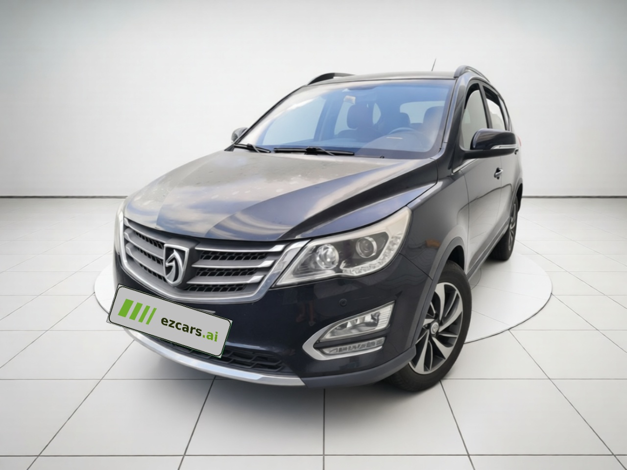 560 2015 1.8L MT Luxury