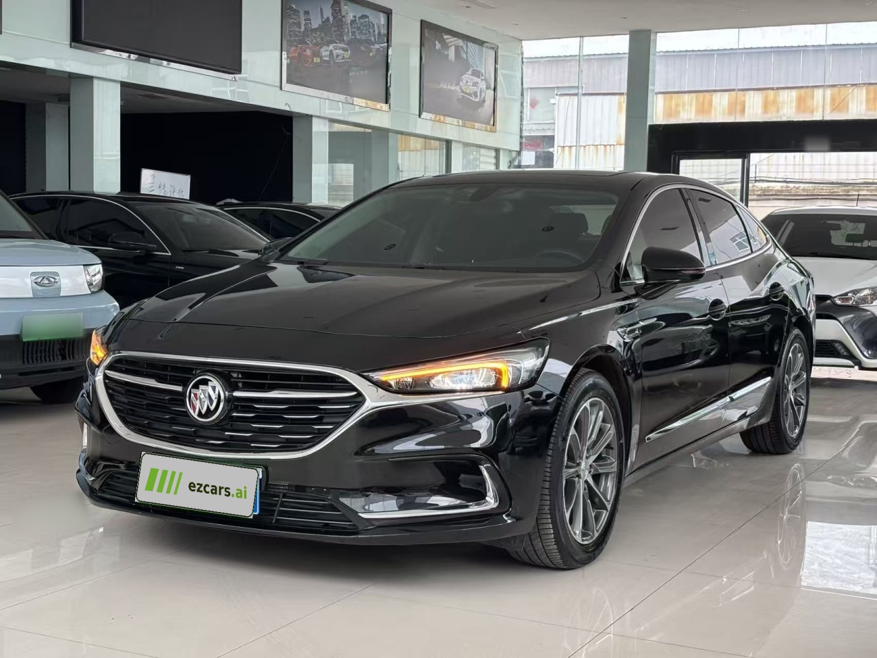 LaCrosse 2022 652T Luxury