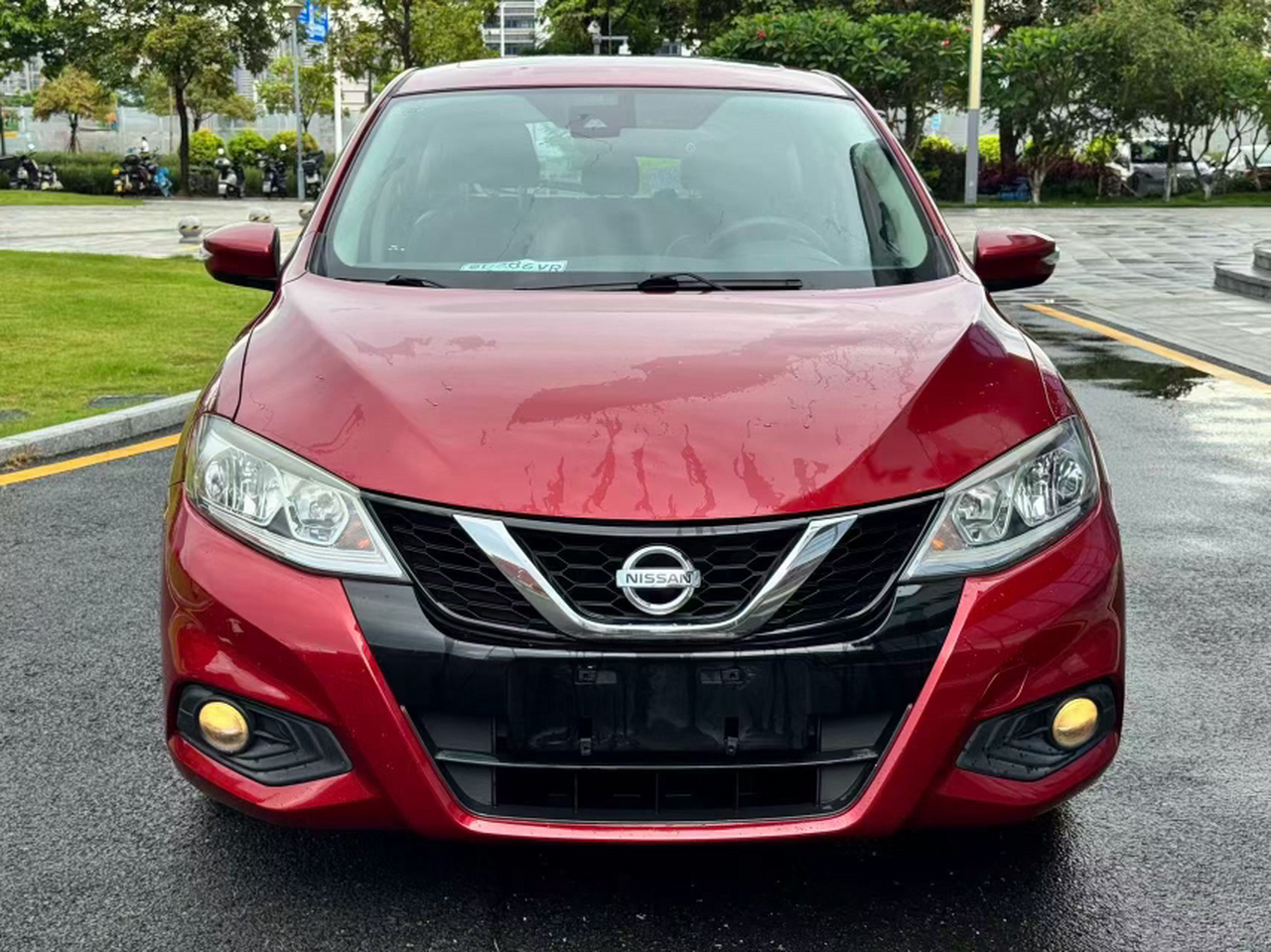 Tiida 2016 1.6L CVT photo 3