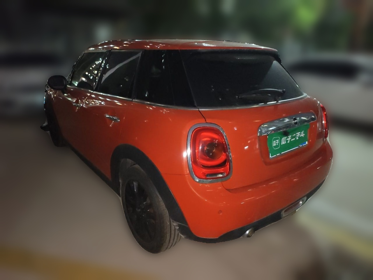 2018 1.5T ONE PLUS 5-Door photo 4