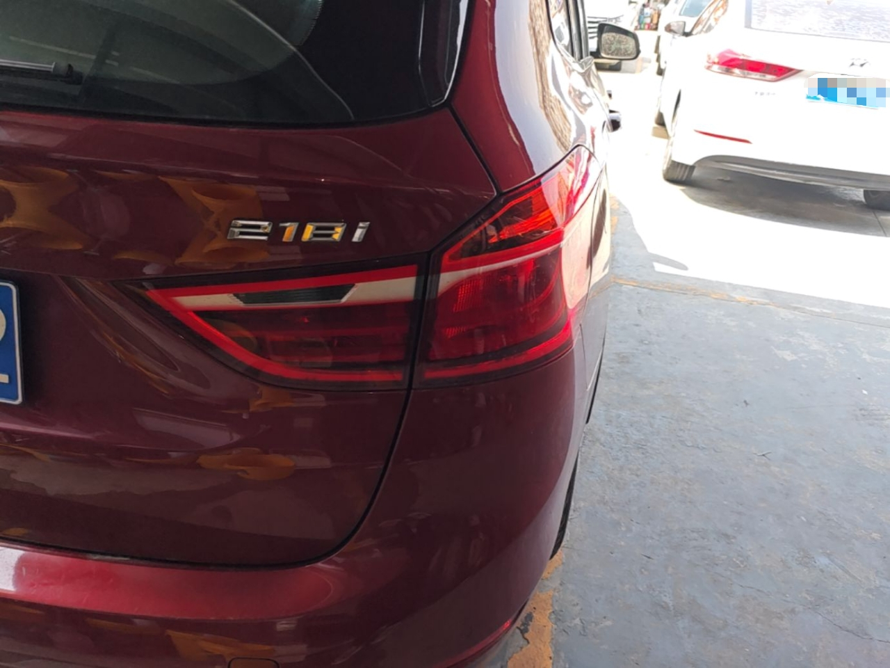 2 Series Wagon Imported 2015 218i Leading photo 2