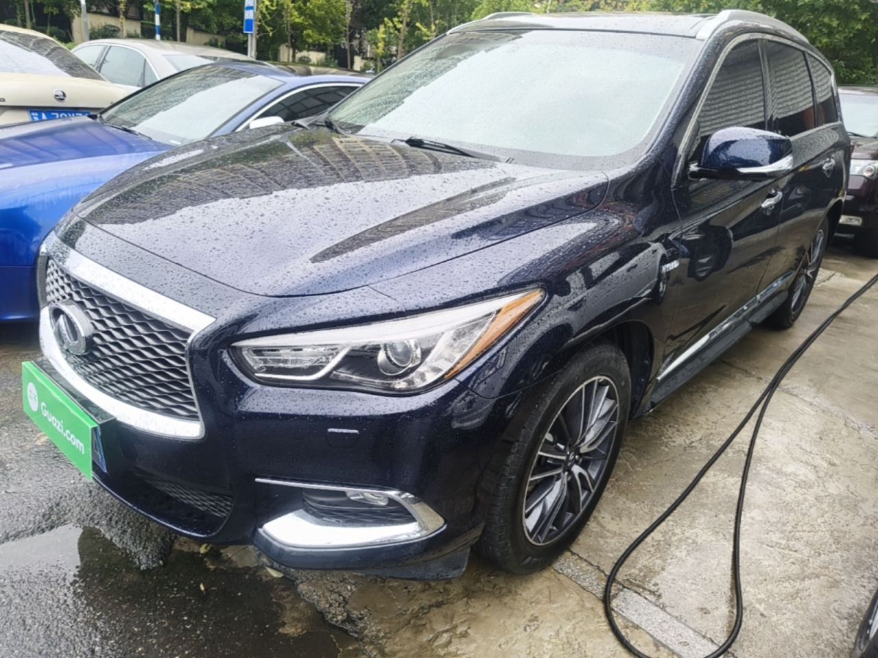 QX60 Imported 2018 2.5 S/C Hybrid RWD Family