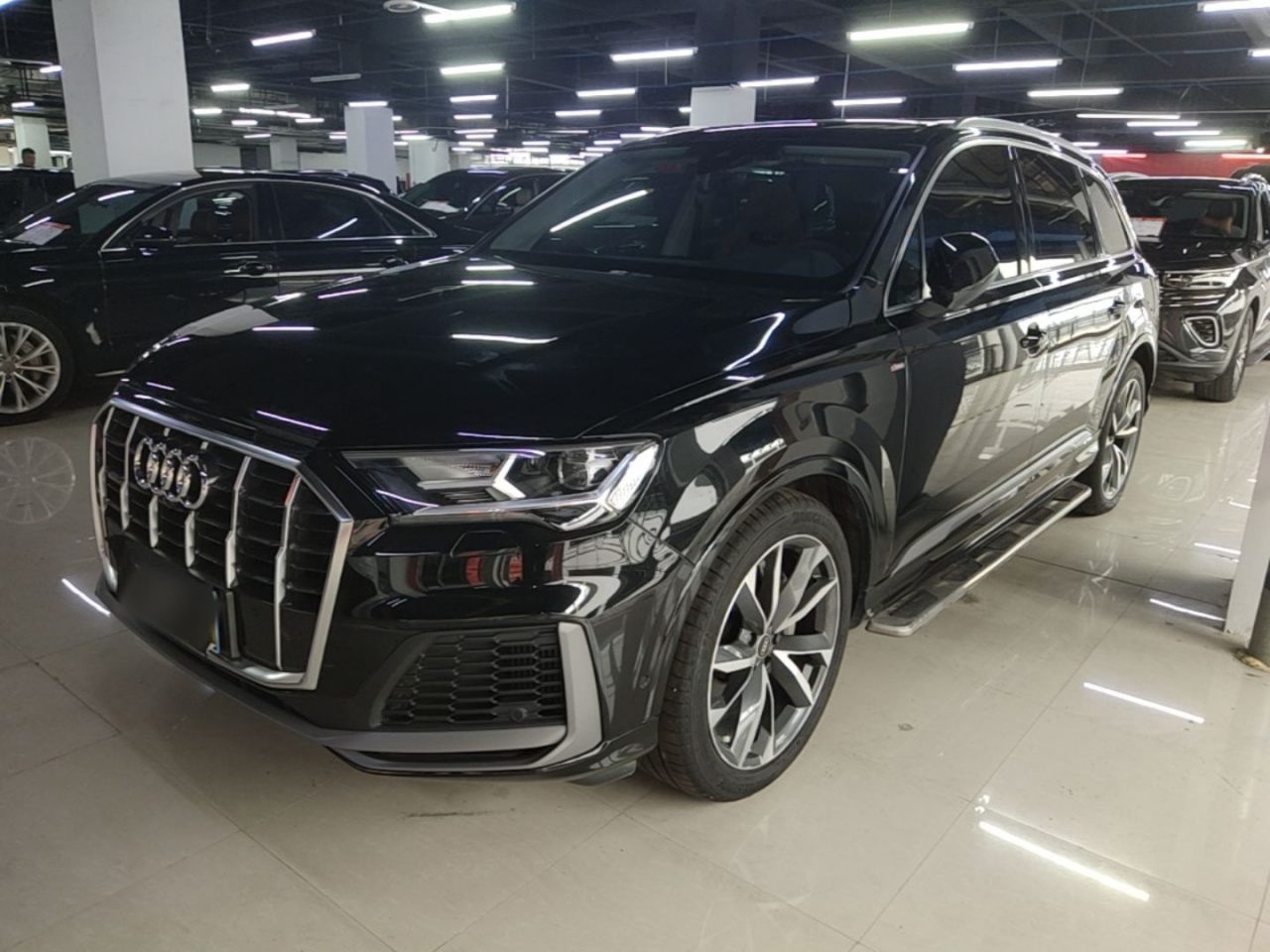Q7 2023 55 TFSI quattro S line Sport