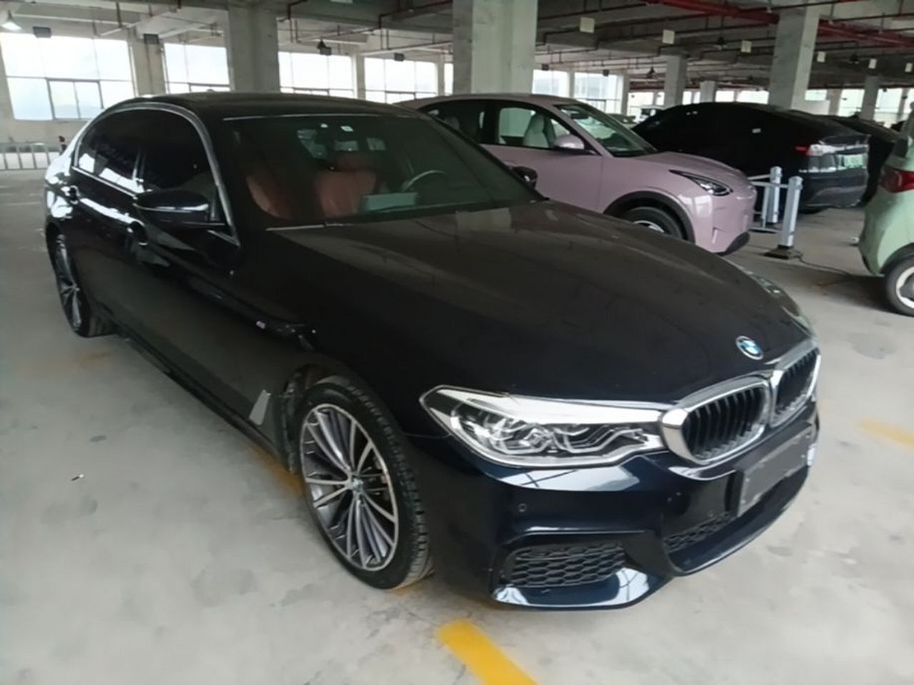 5 Series 2020 530Li Leading M Sport Package photo 3