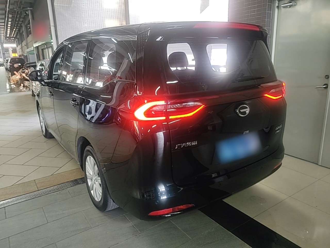 GAC Trumpchi M6 2019 270T DCT Luxury 6-Seater China VI photo 4