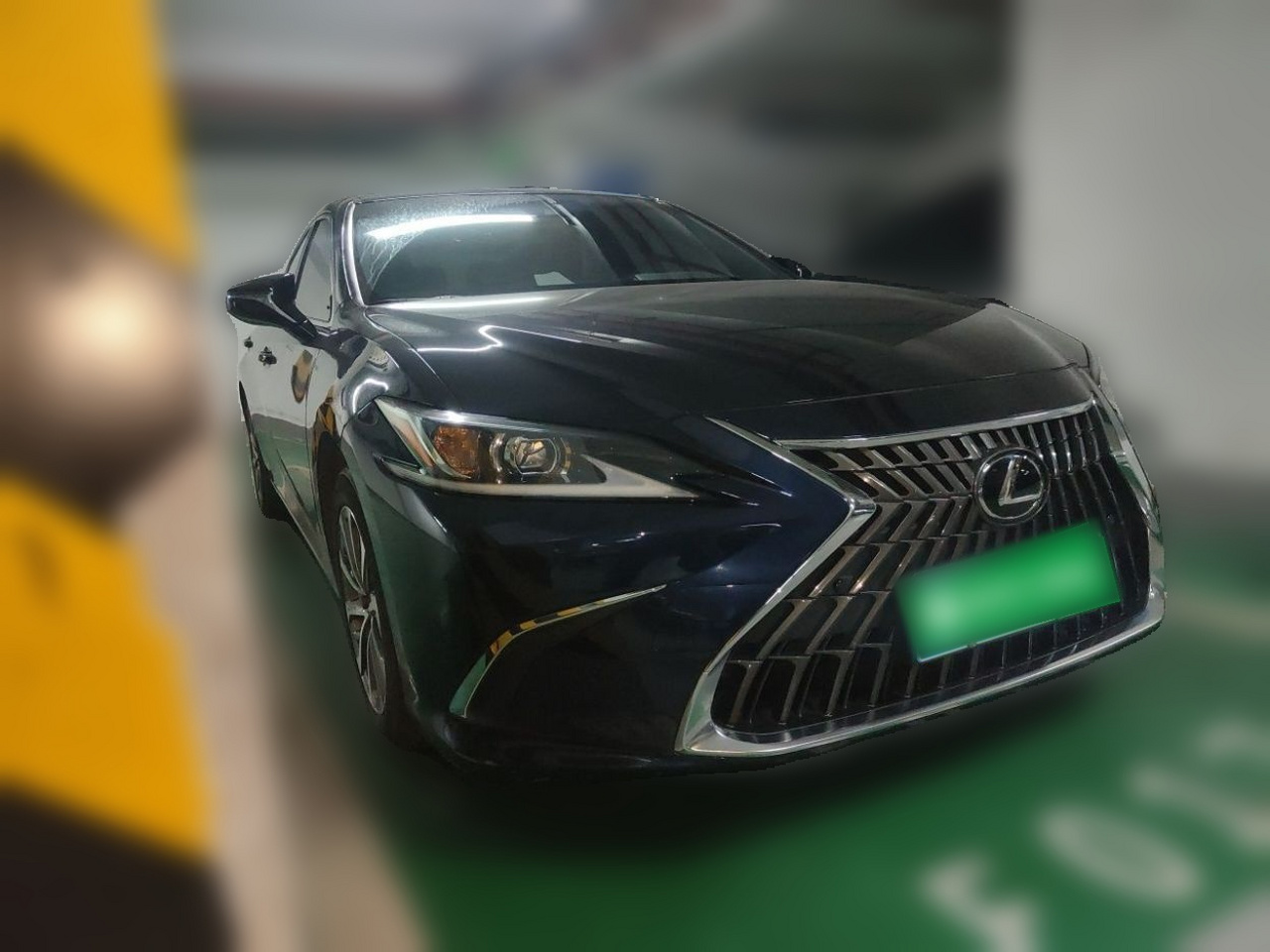 ES 2022 200 Luxury photo 3