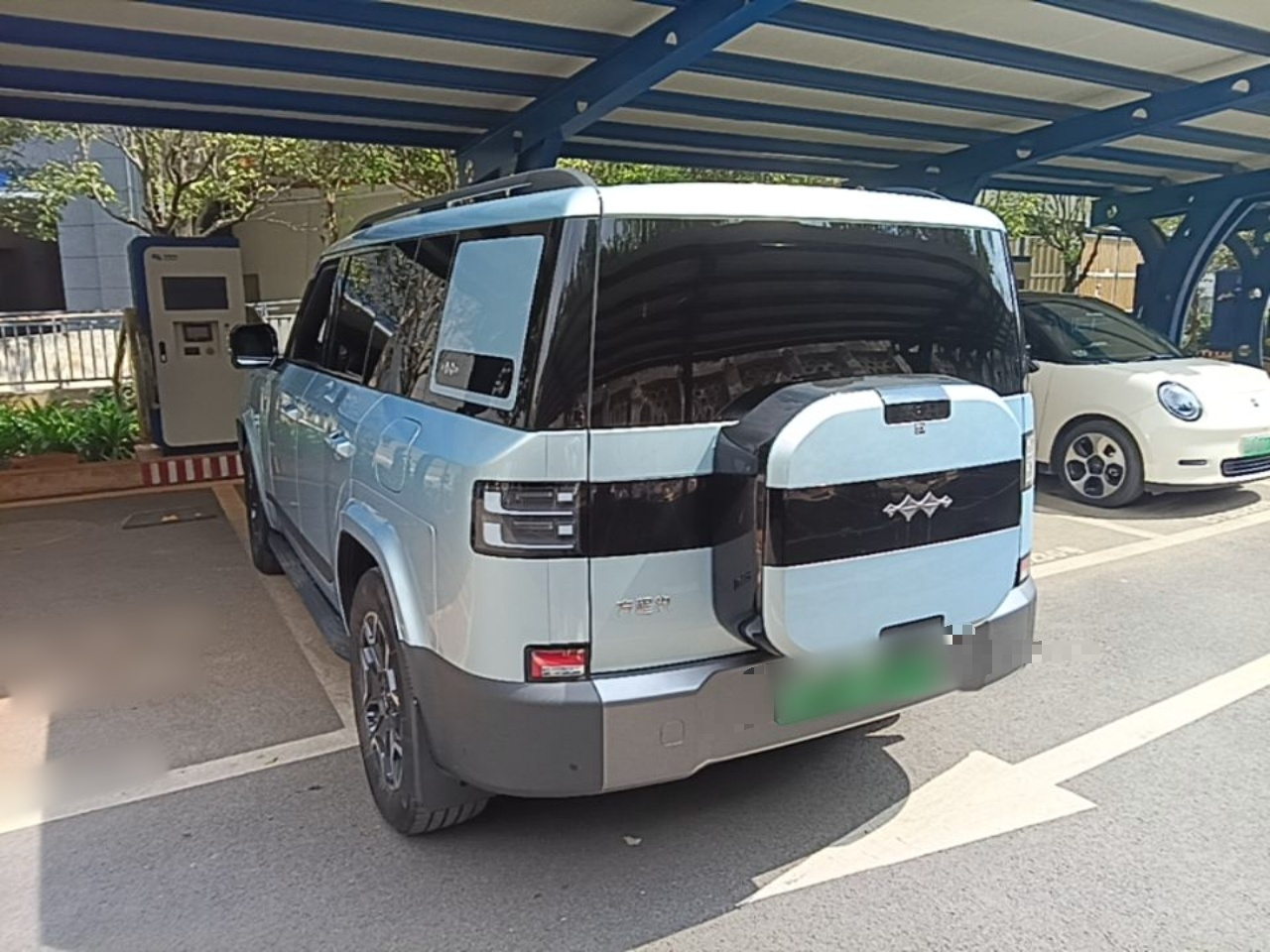 Fang Cheng Bao 7 2025 200KM RWD Max photo 4