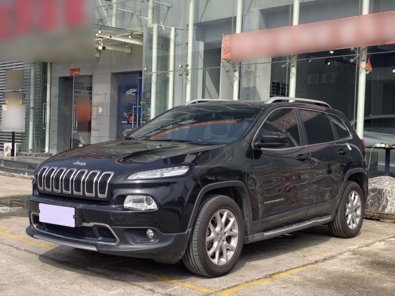 Cherokee 2017 2.4L Leading