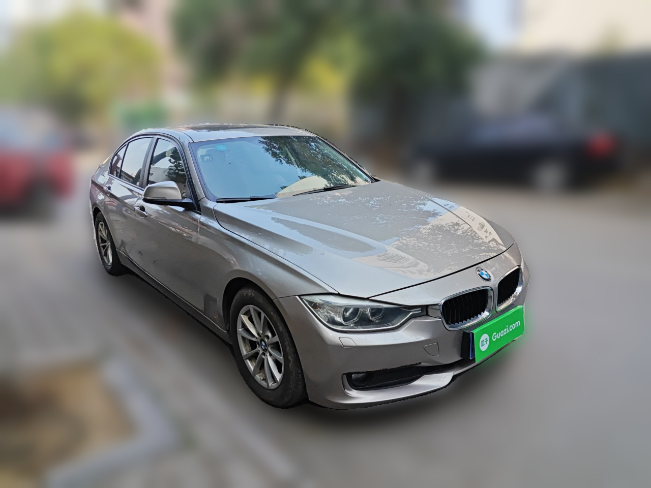 3 Series 2015 316i Progressive photo 3