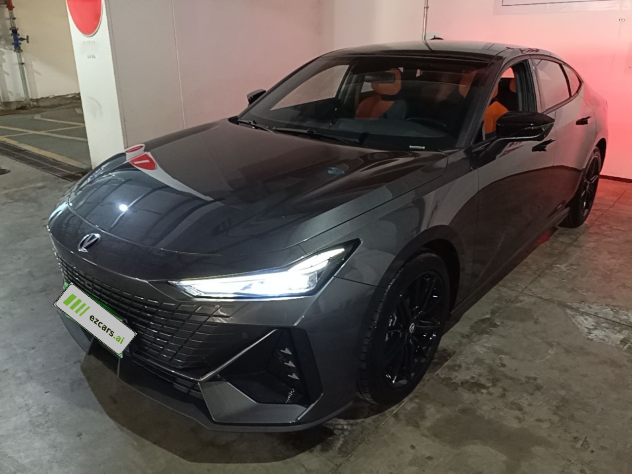 UNI-V 2022 1.5T Premium