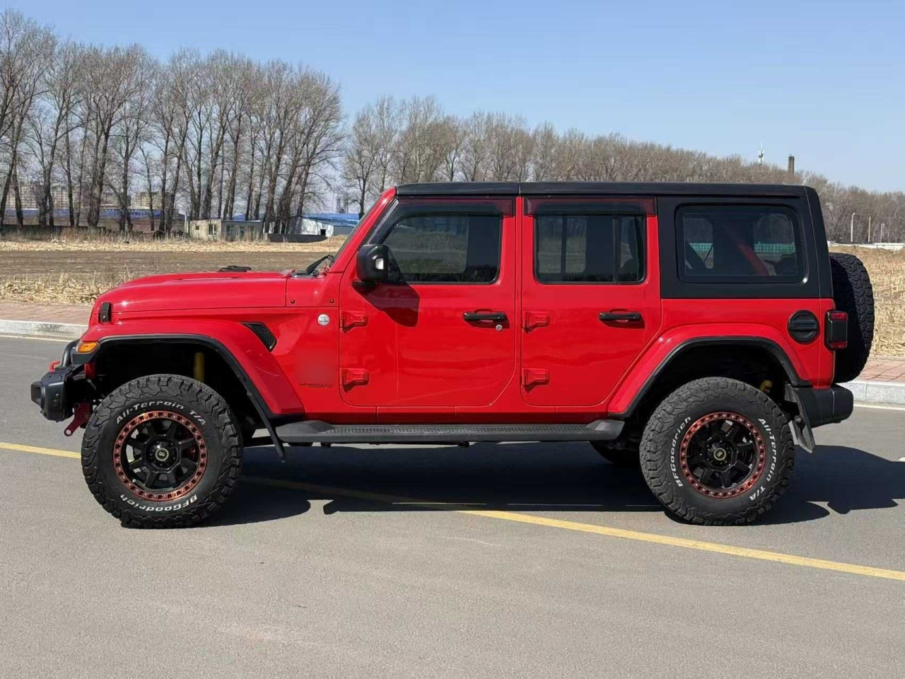 Wrangler 2021 2.0T 4-Door photo 4