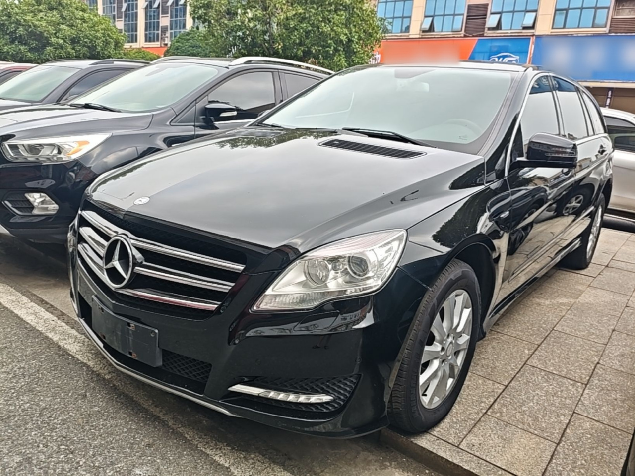 R-Class 2017 R 320 4MATIC Business Edition