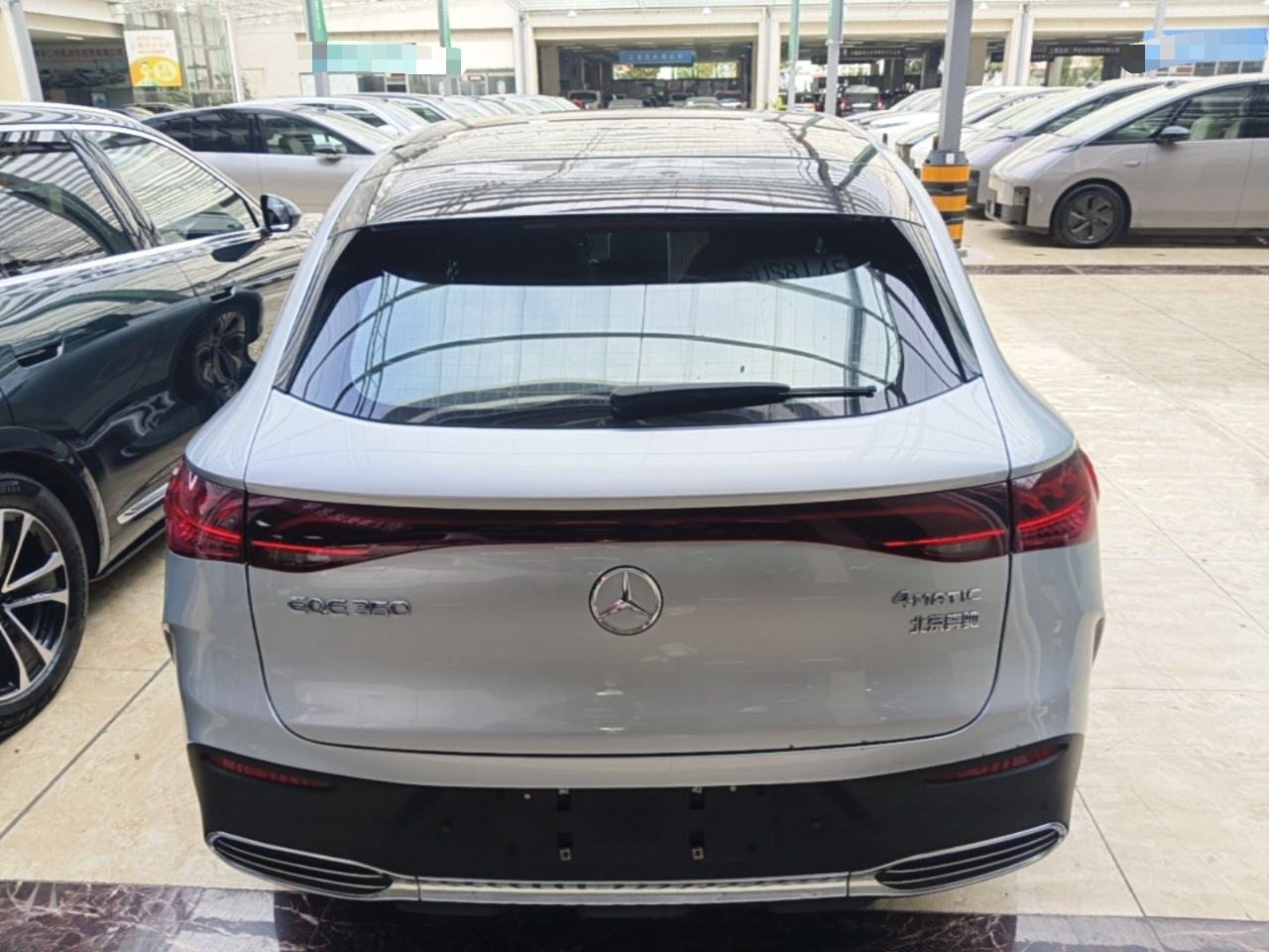 EQE SUV 2023 350 4MATIC Luxury photo 5
