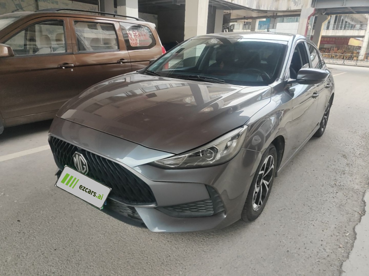 MG5 2023 180DVVT CVT Luxury