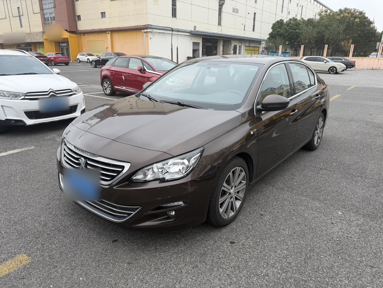 408 2016 1.6T AT Luxury