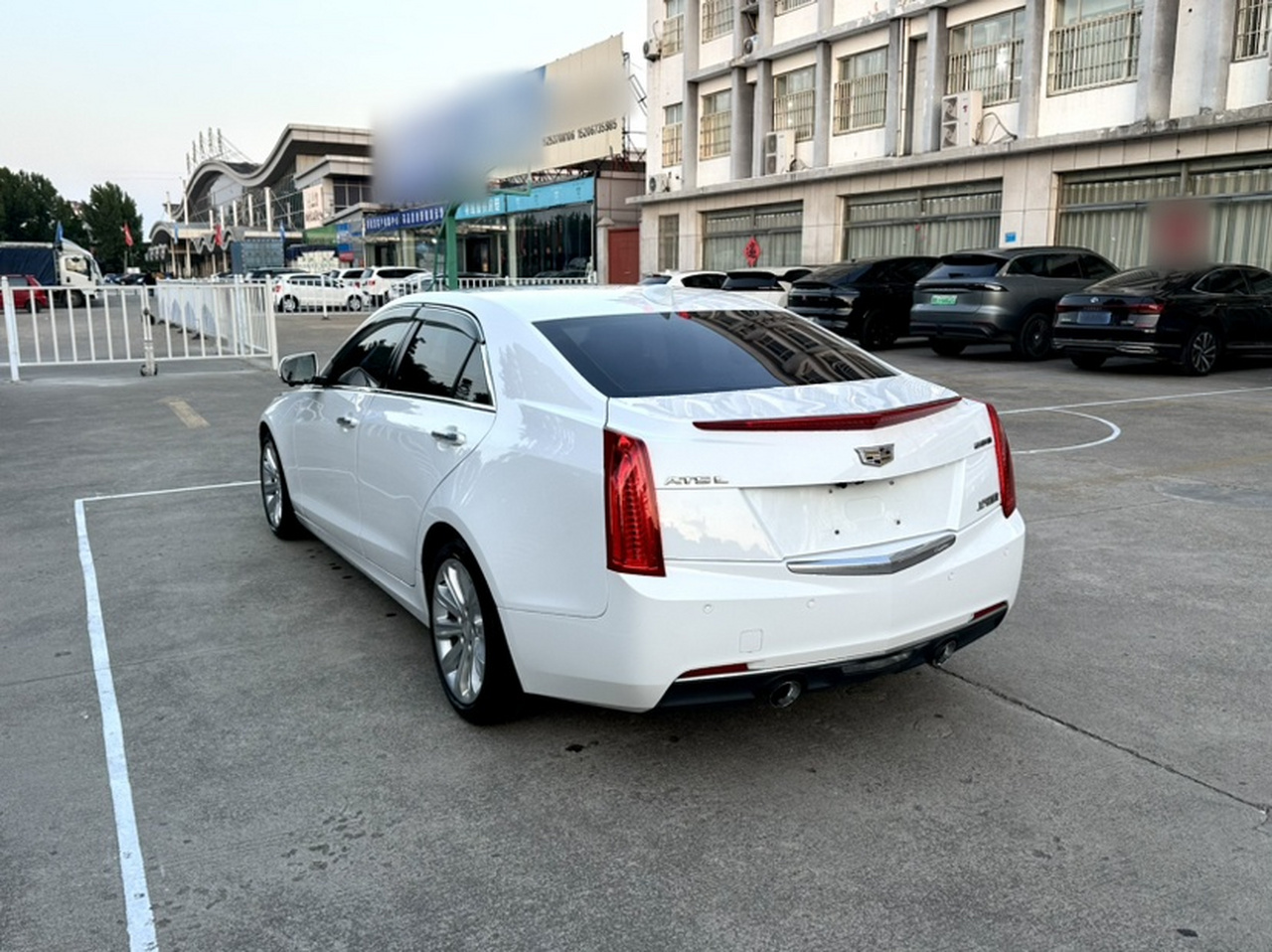 ATS-L 2017 28T Tech photo 4