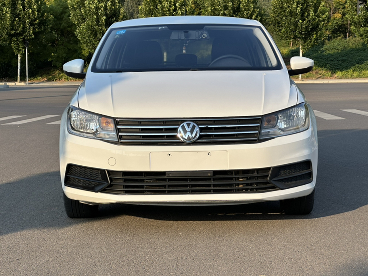 Santana 2015 1.6L AT photo 2