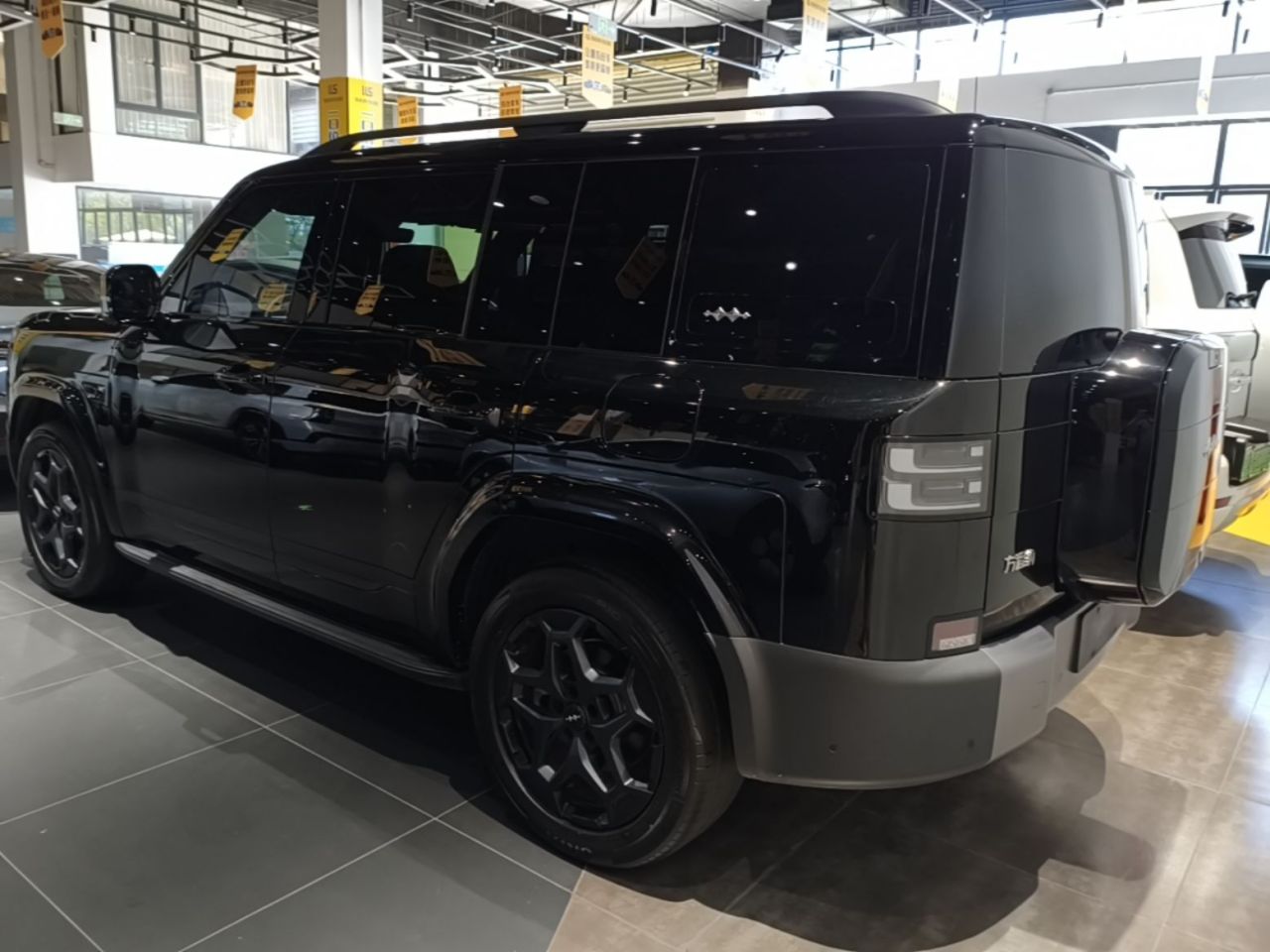 Fang Cheng Bao 7 2025 190KM AWD Ultra photo 4